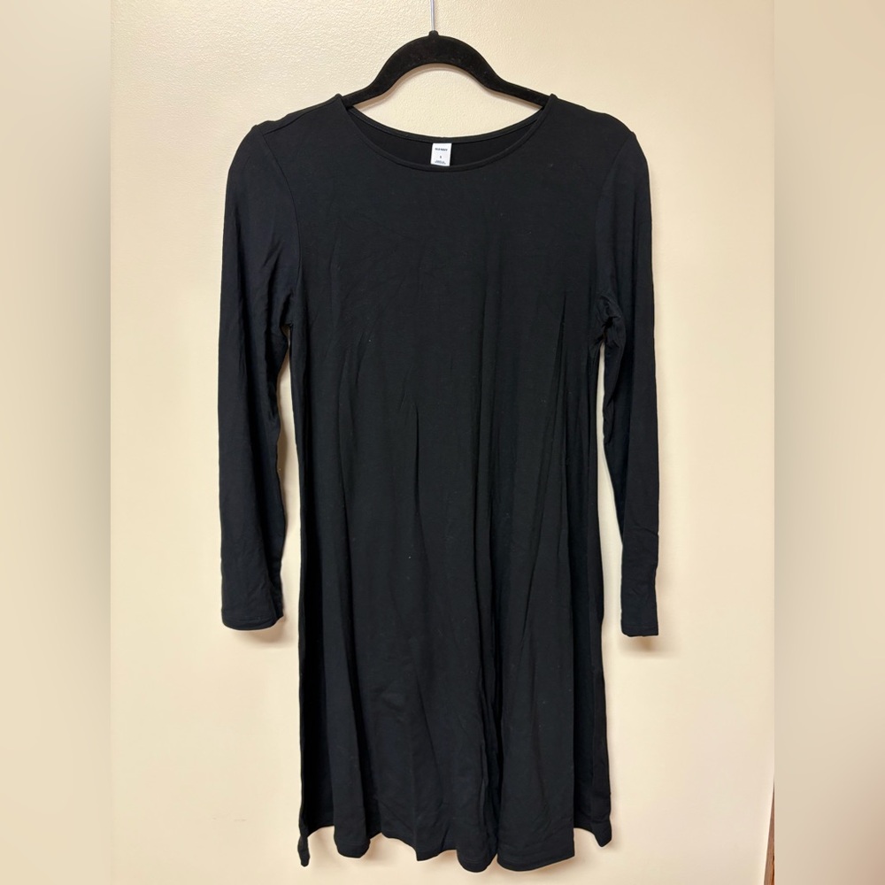 Old Navy Black Long Sleeve Swing Dress